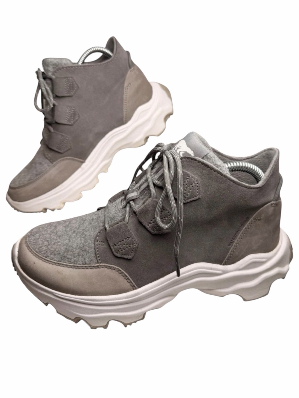 Sorel Kinetic Breakthru Caribou Waterproof Boots Womens 8.5